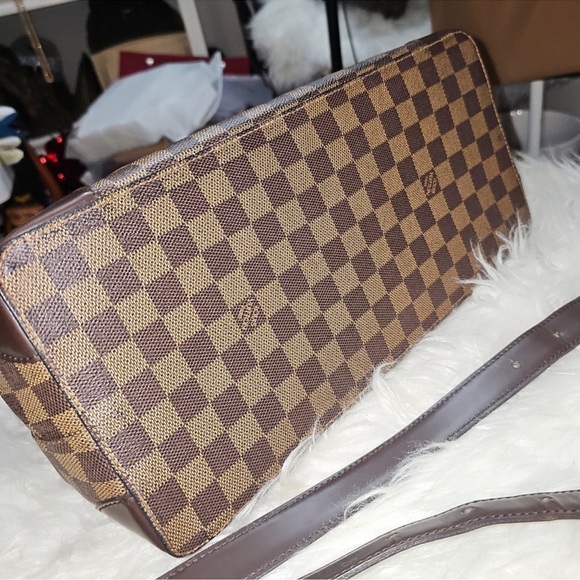 🔥EUC🔥 Louis Vuitton, Hampstead GM Bag - Picture 5 of 15